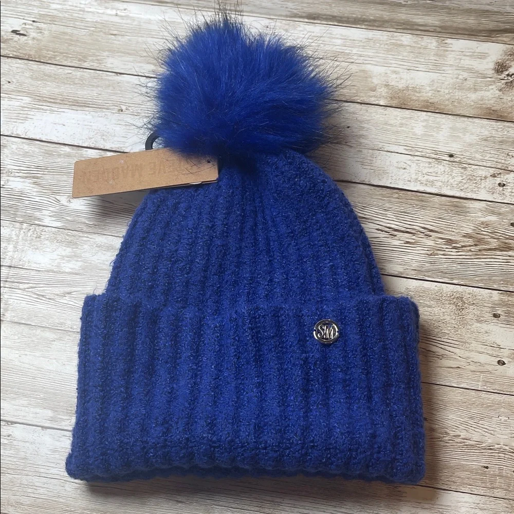 Steve Madden Blue‎ Knit Pom-Pom Hat NEW O/S